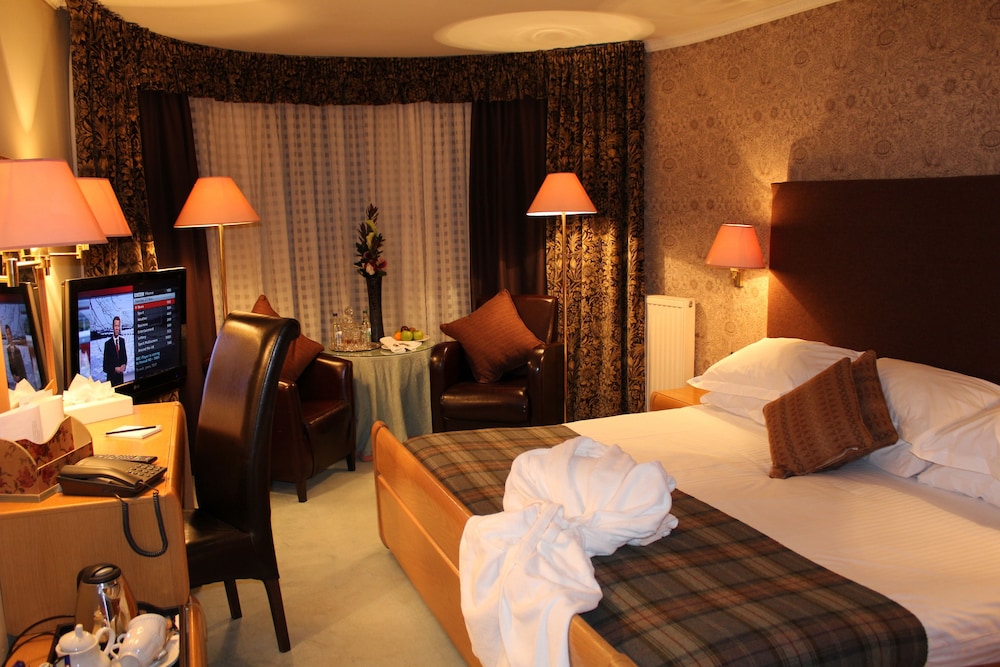 ROMAN CAMP HOTEL 34/72