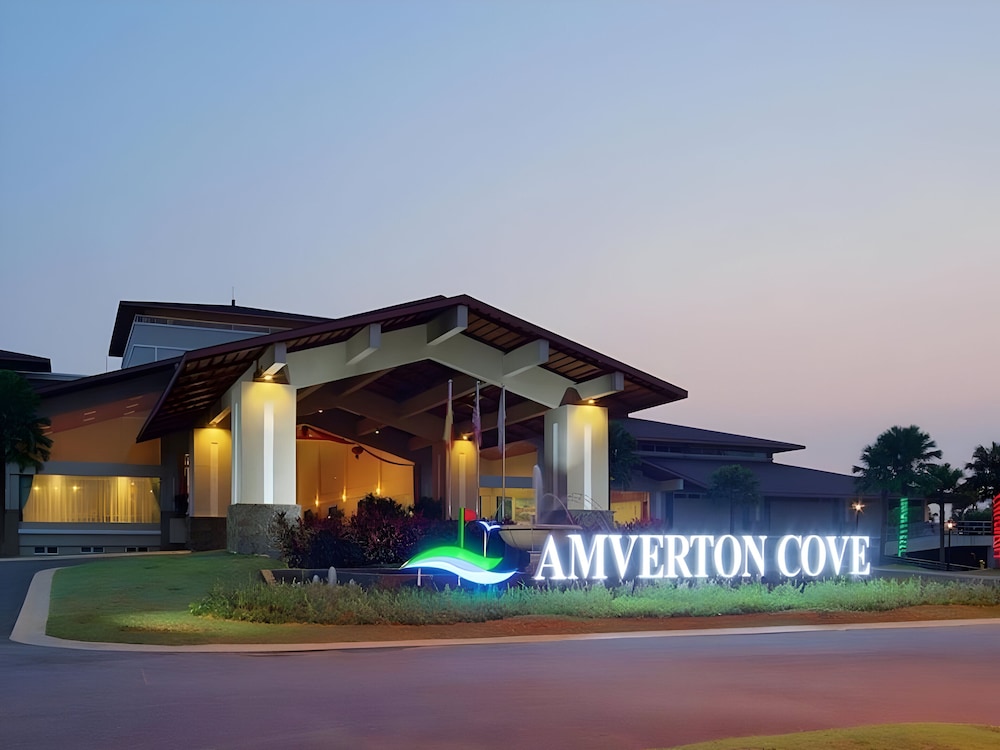 Amverton Cove Golf and Island Resort 2/18
