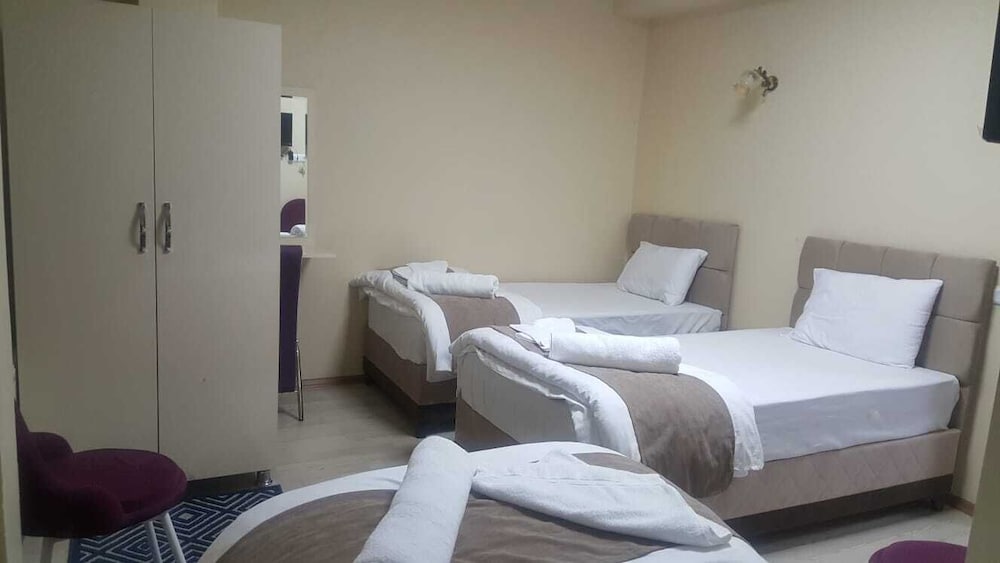Lux Otel Erzurum 7/12
