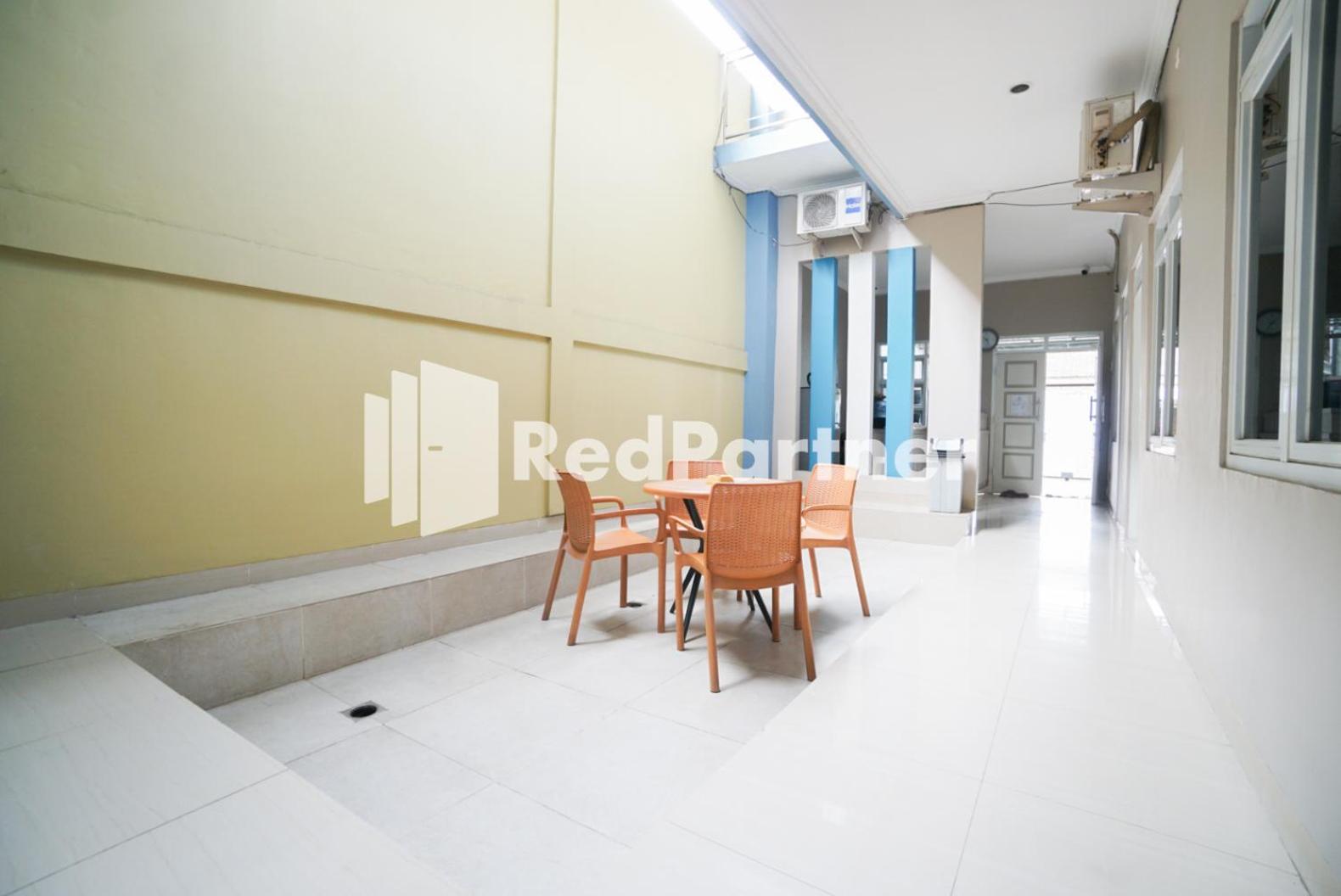 OYO 3964 Indah Residence Syariah 32/47
