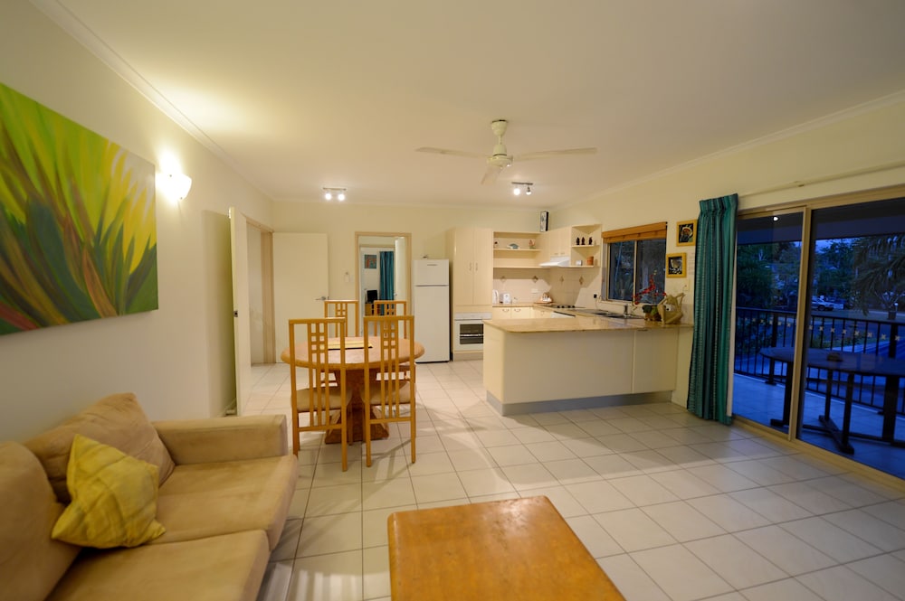 MISSION REEF RESORT 37/61