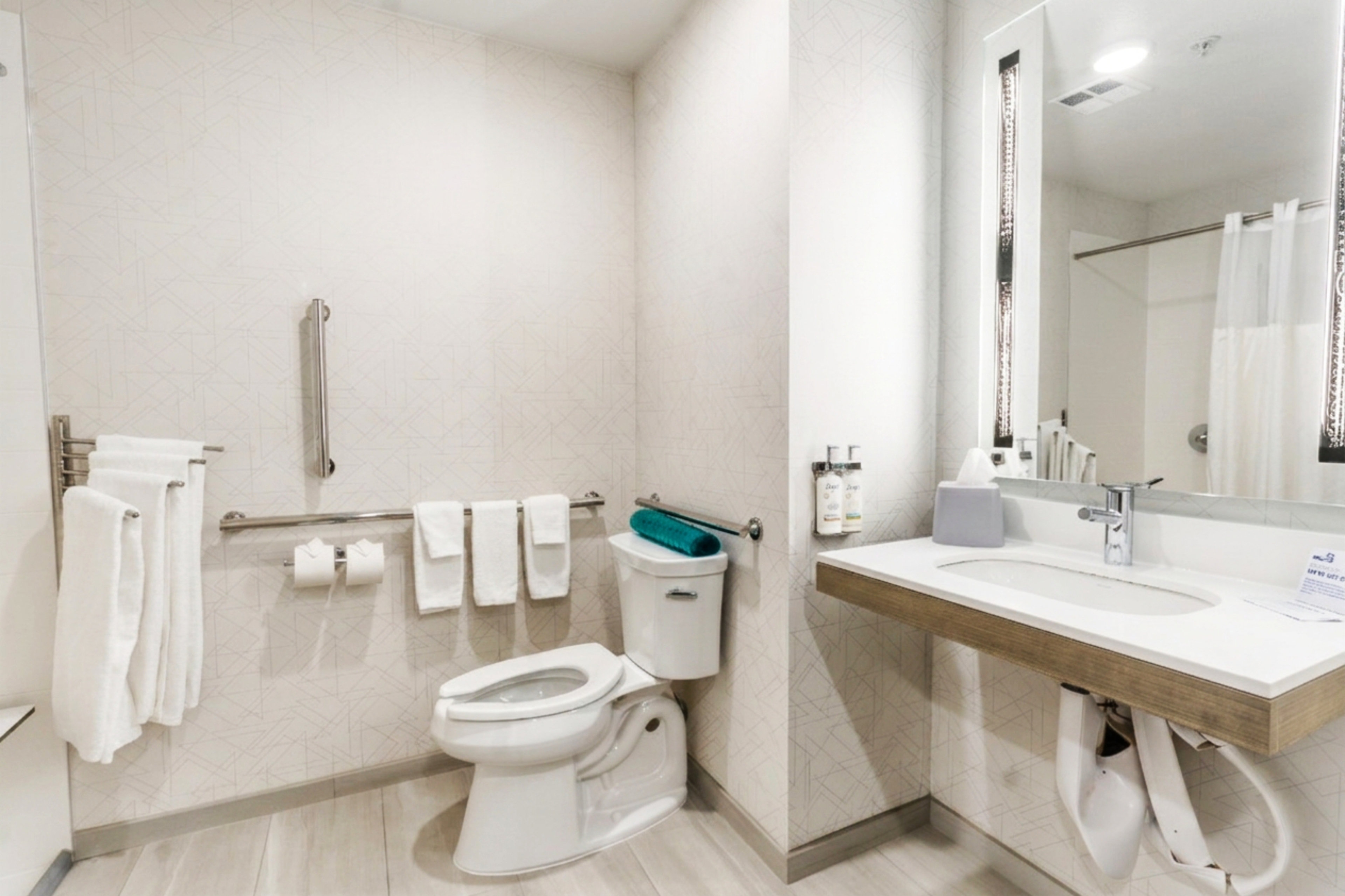 Holiday Inn Express Bothell 50/50