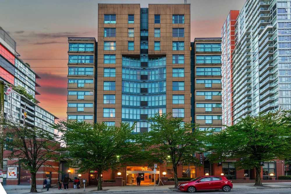Grand Park Hotel & Suites Downtown Vancouver, Ascend Hotel Collection 4/63