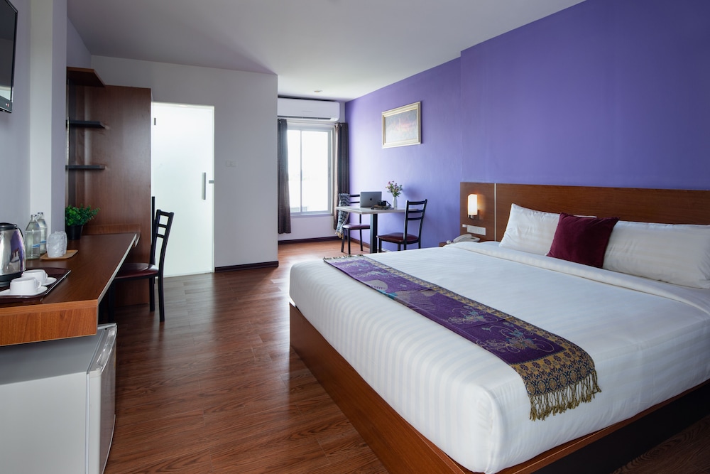 Eco Inn Prime Nakhon Si Thammarat 8/50