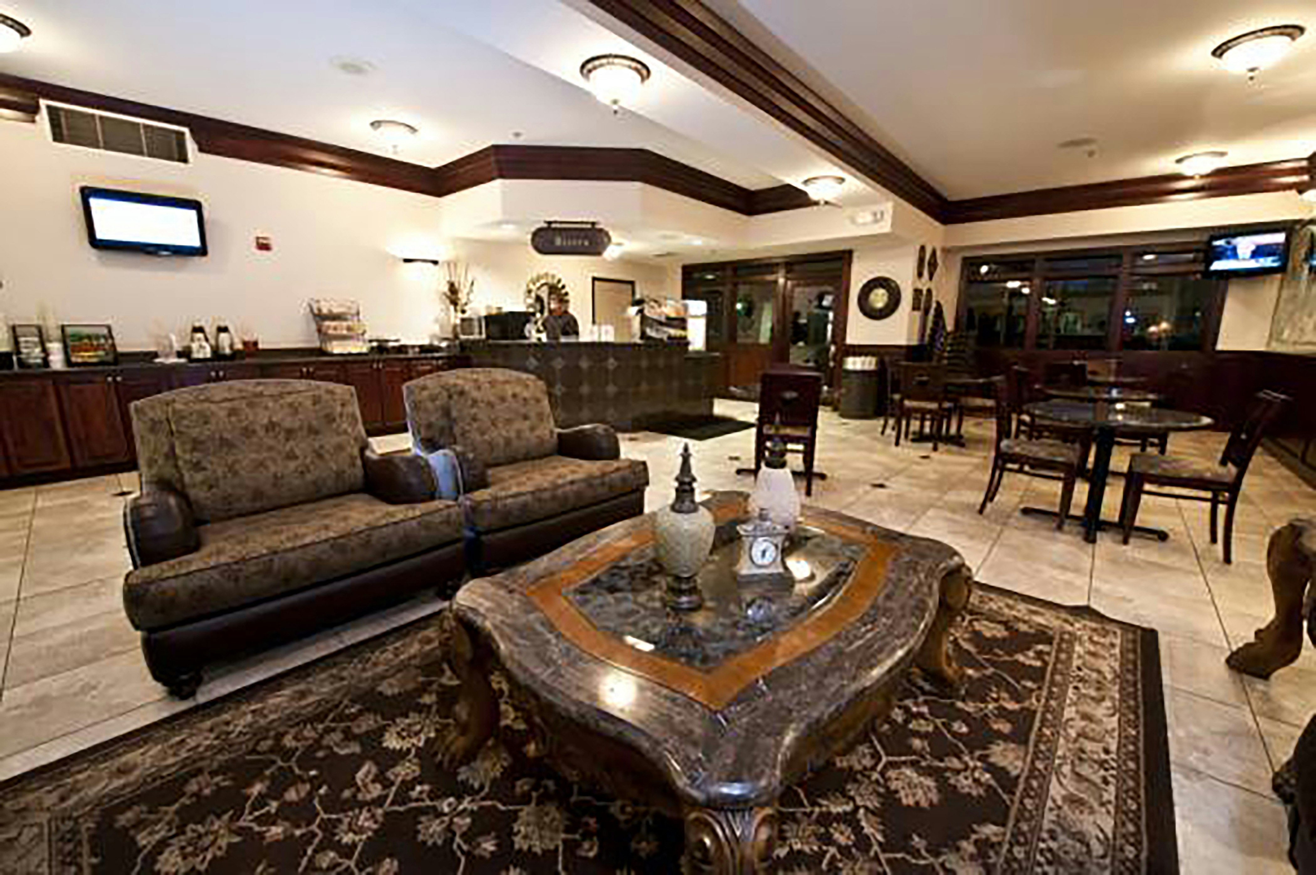 Hawthorn Extended Stay by Wyndham Killeen 32/48