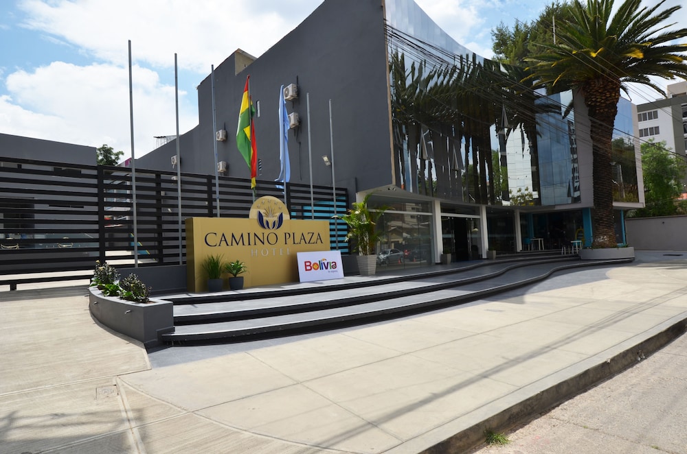 Camino Plaza 53/55