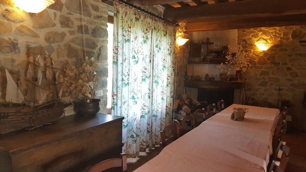 Bio Agriturismo I Rondinelli 10/50
