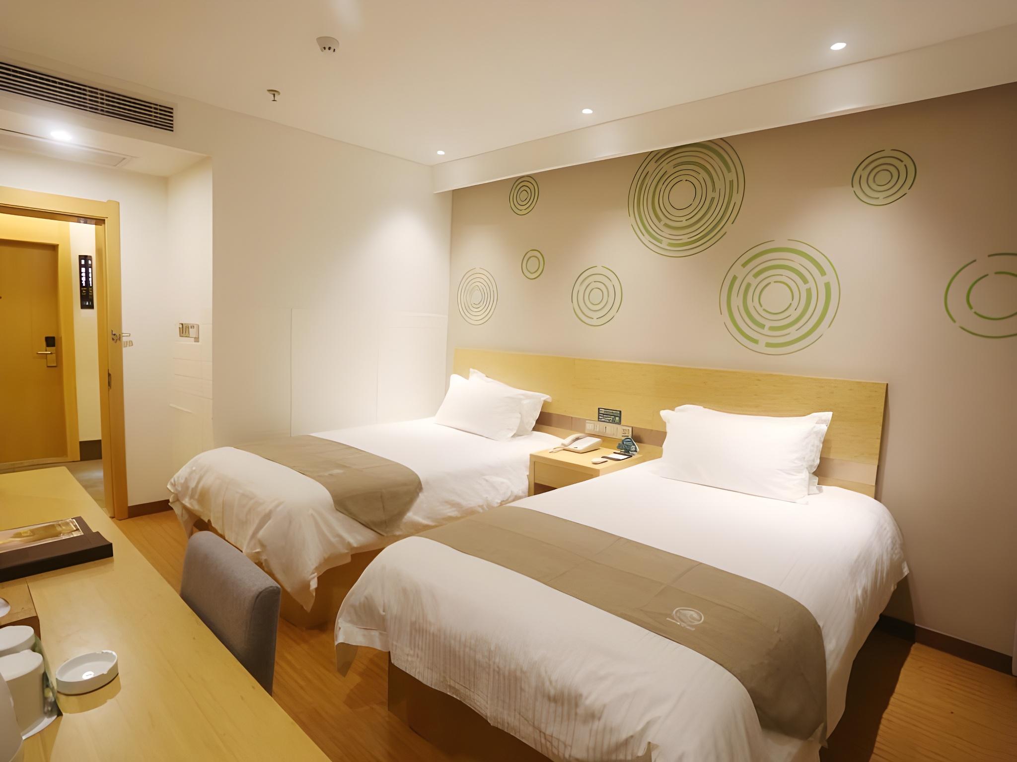BUSINESS, TWIN BEDS