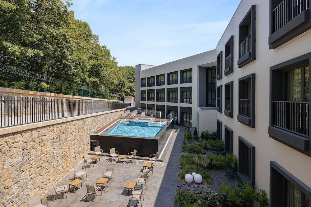INVENTIST Hotel Sports Academy Istanbul 42/50