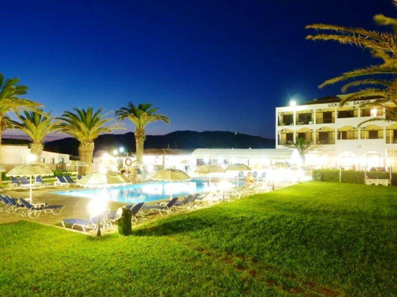 Golden Sands 24/28