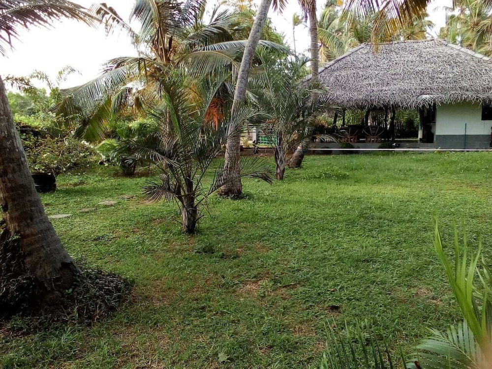 Chill Enjoy Cabanas & Restaurant 19/36