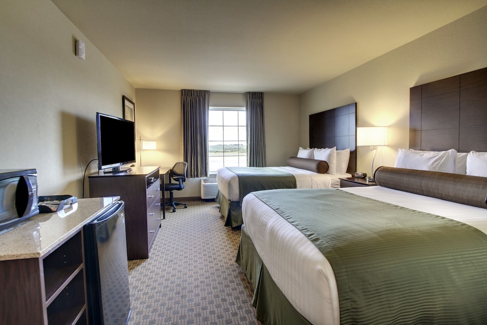 Cobblestone Inn & Suites -- Brillion, WI 6/40