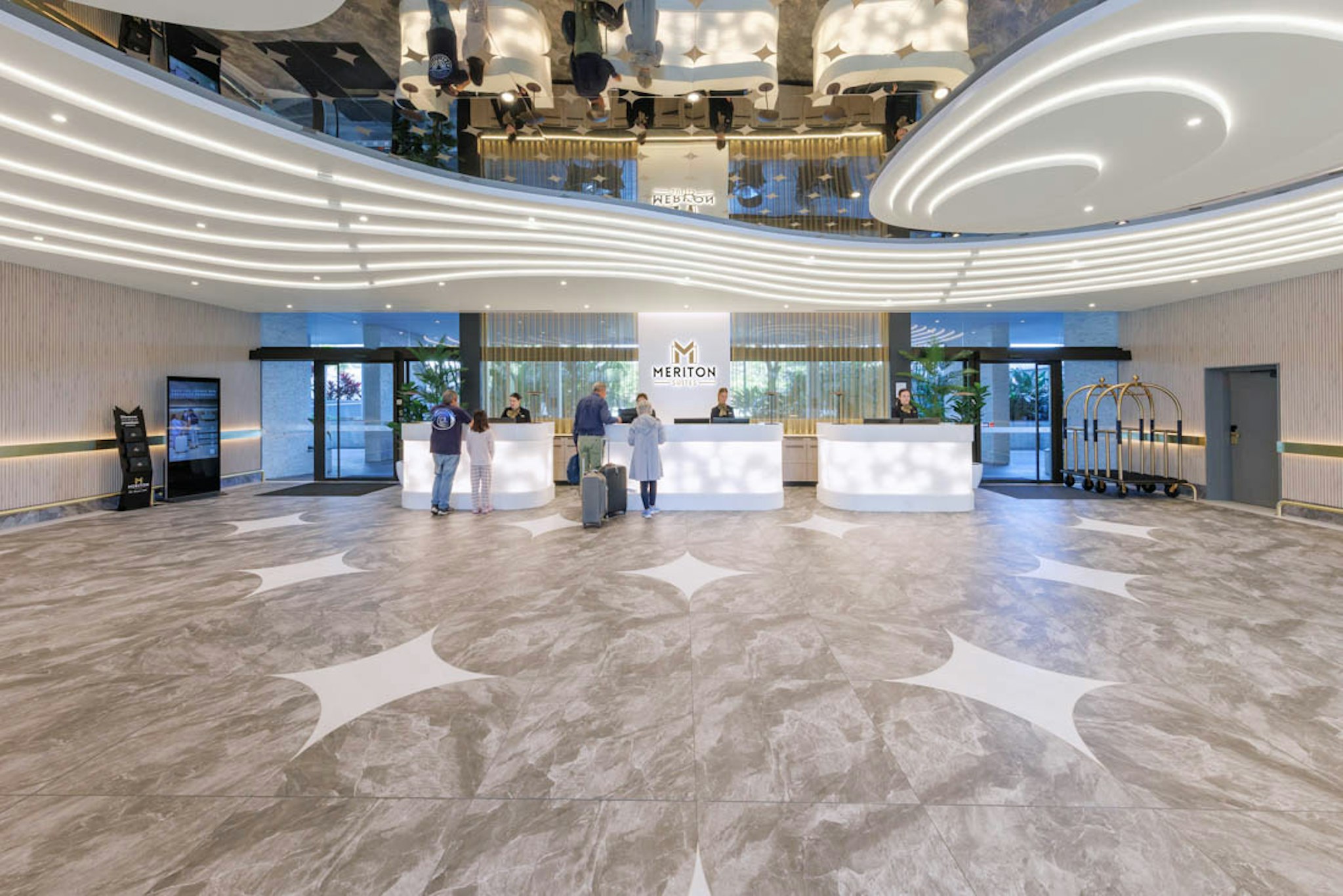 Meriton Suites Broadbeach 6/37
