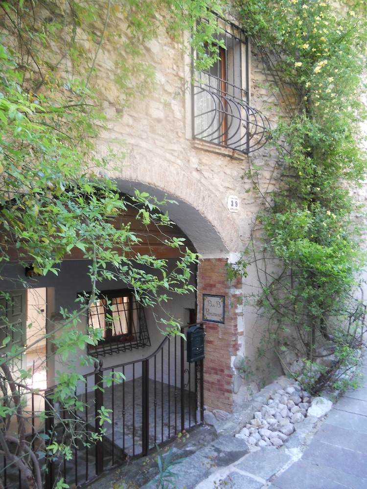 B And B Renzano 10/11