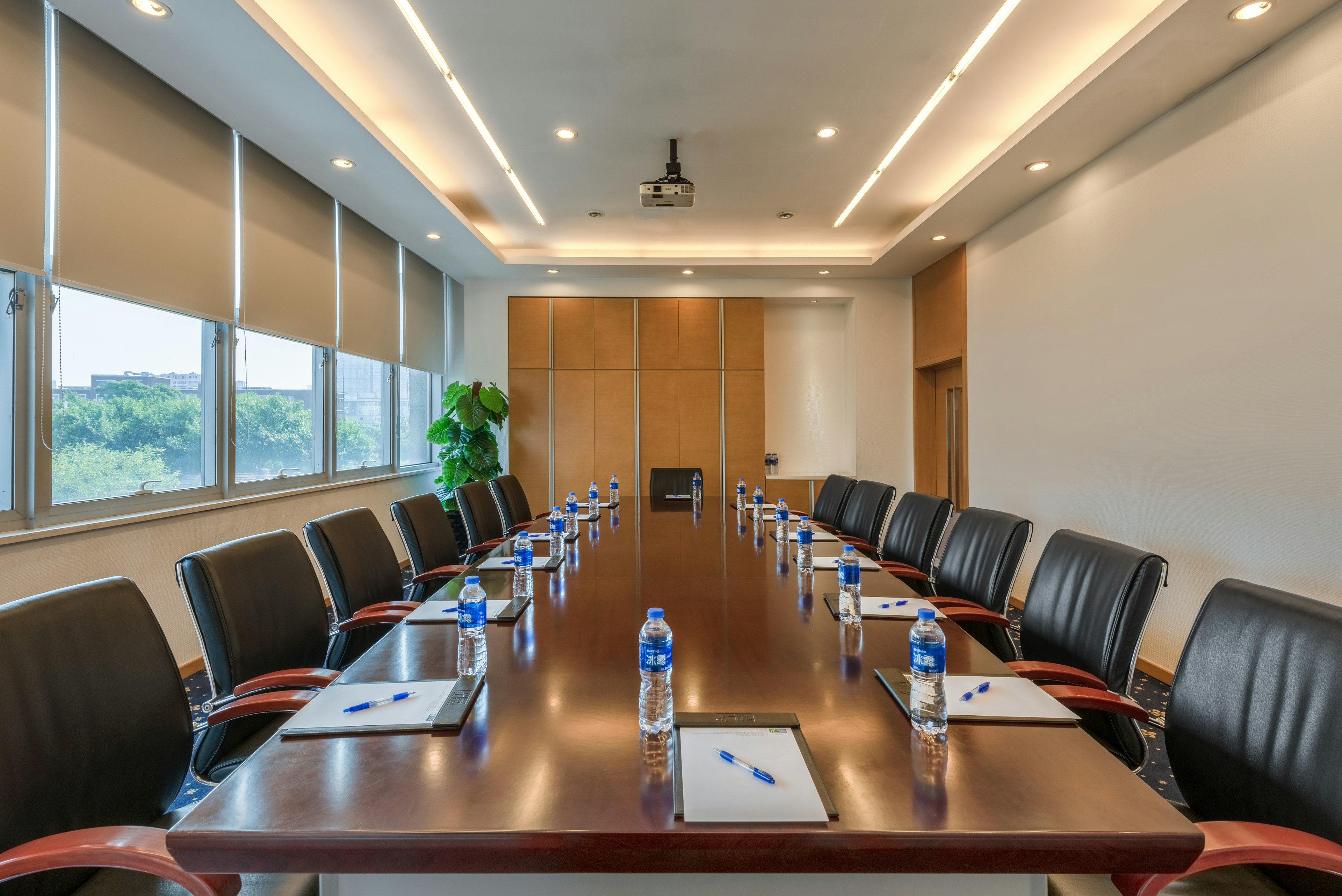 HOLIDAY INN EXPRESS TIANJIN HEPING 12/19