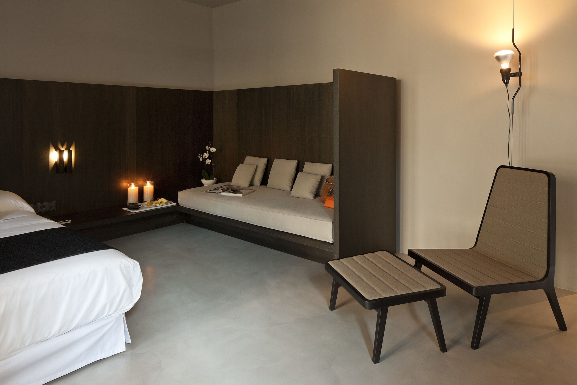 SPECIAL, DELUXE, TERRACE