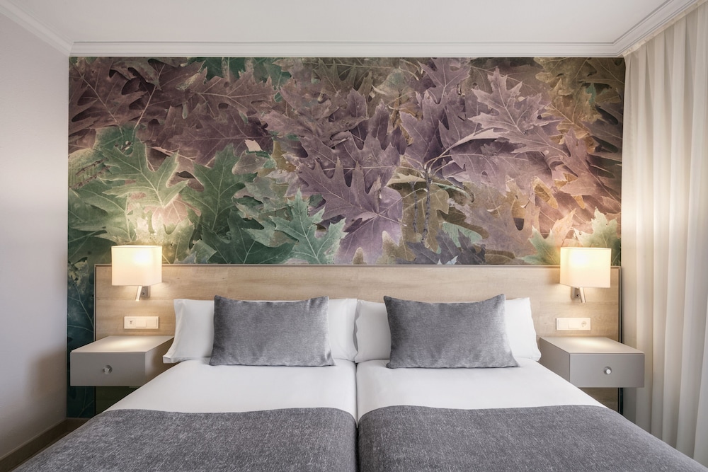Salles Hotel Ciutat Del Prat 20/71