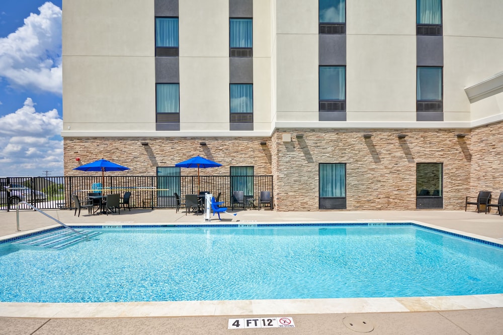 Hampton Inn Kyle Tx 3/47