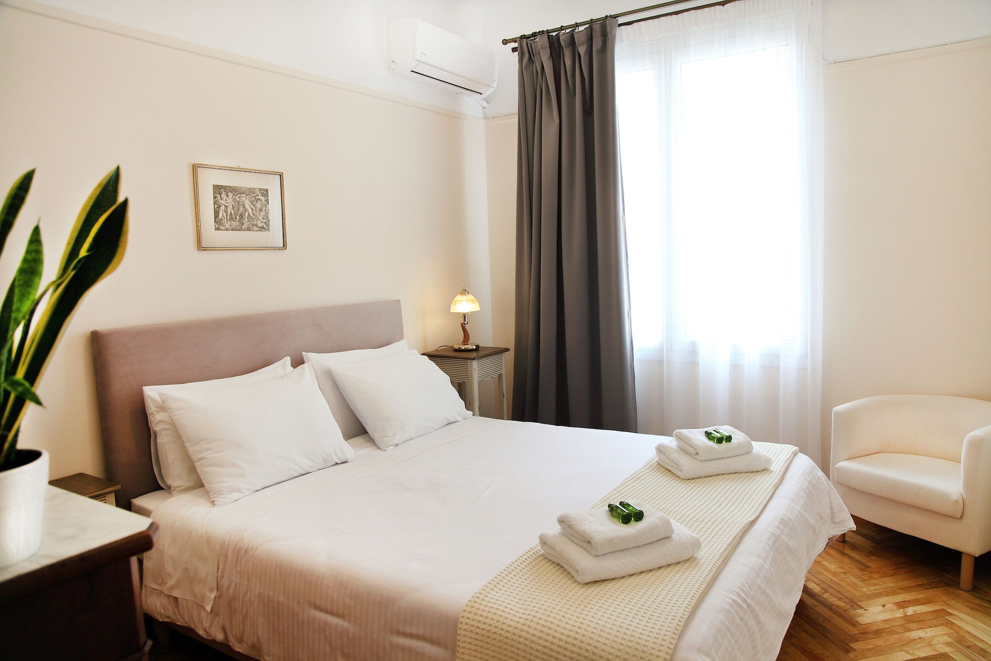 Zeus, Penthouse, Apartment, 2 Queen Beds, Sofa