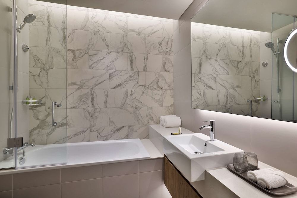 DoubleTree by Hilton Abu Dhabi Yas Island Residences 8/45