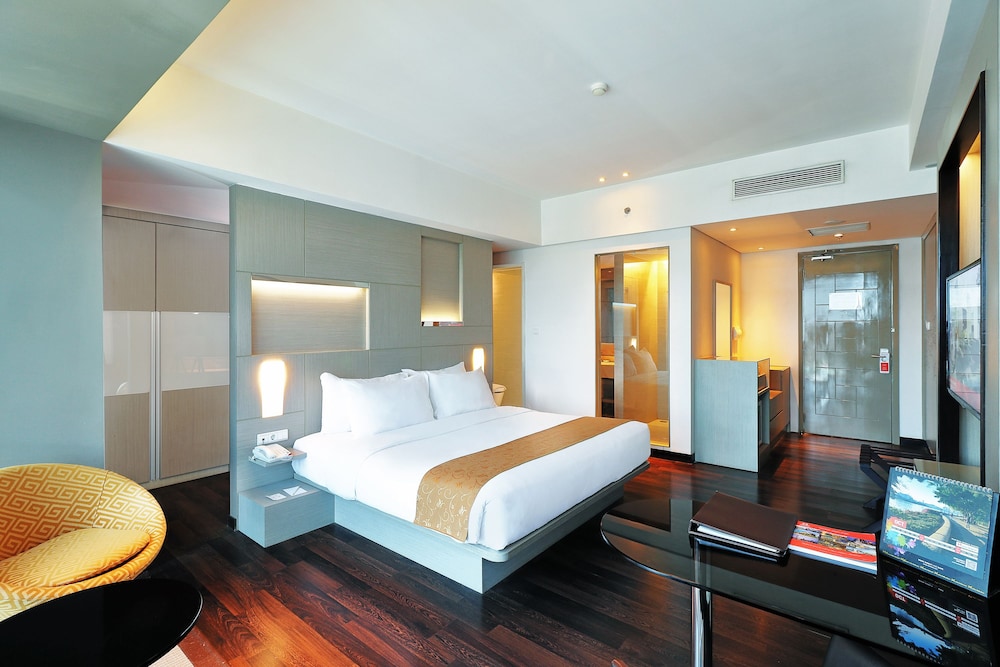 Swiss-Belhotel Cirebon 22/48
