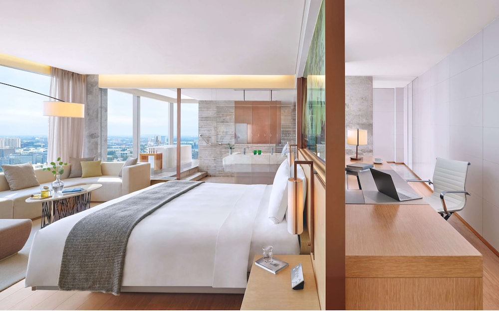 East Beijing Hotel 26/55