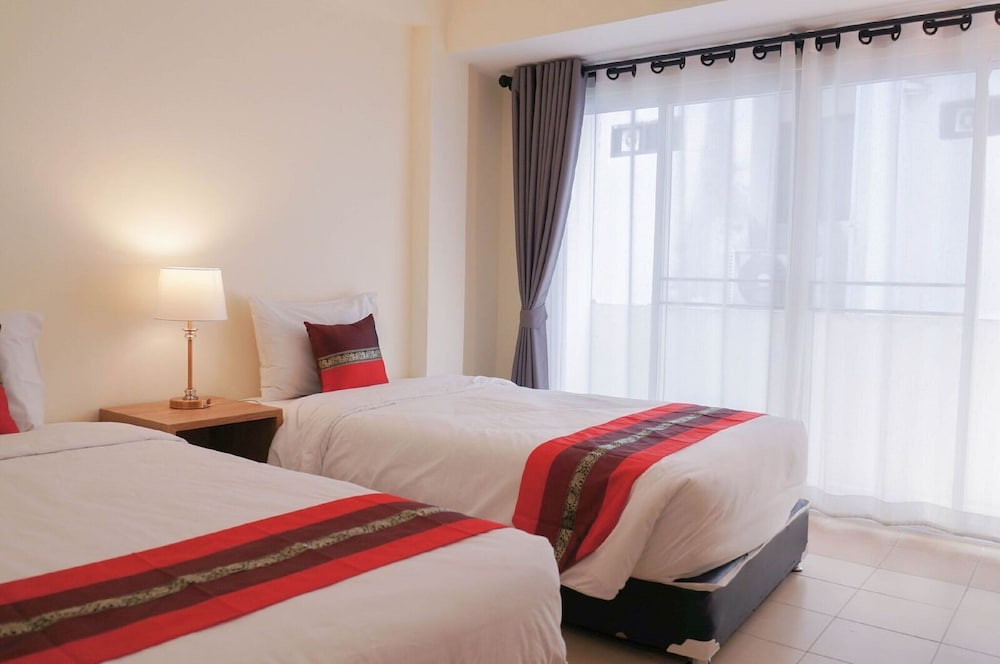 RATANA HOTEL CHIANG MAI 12/49