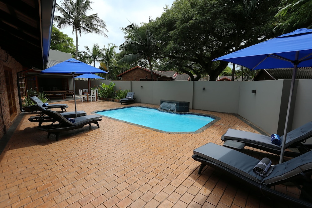 Rhino Coast Guest House 20/25