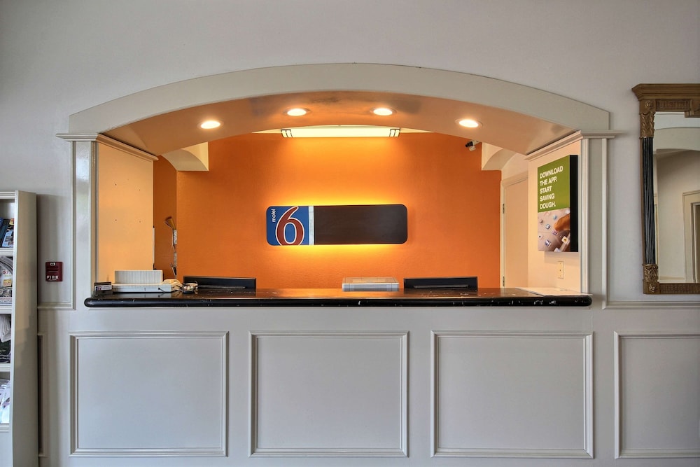 Motel6 Edinburg, TX 9/49