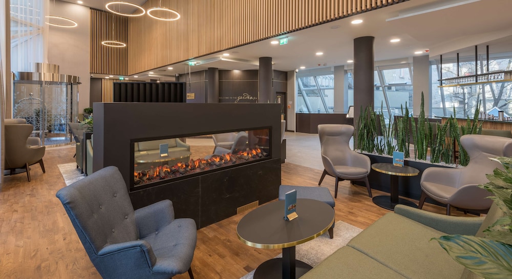 HILTON GARDEN INN FRANKFURT CITY CENTRE 33/56