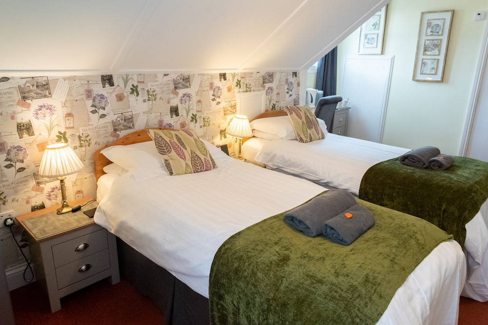 Beecroft Lodge 20/51