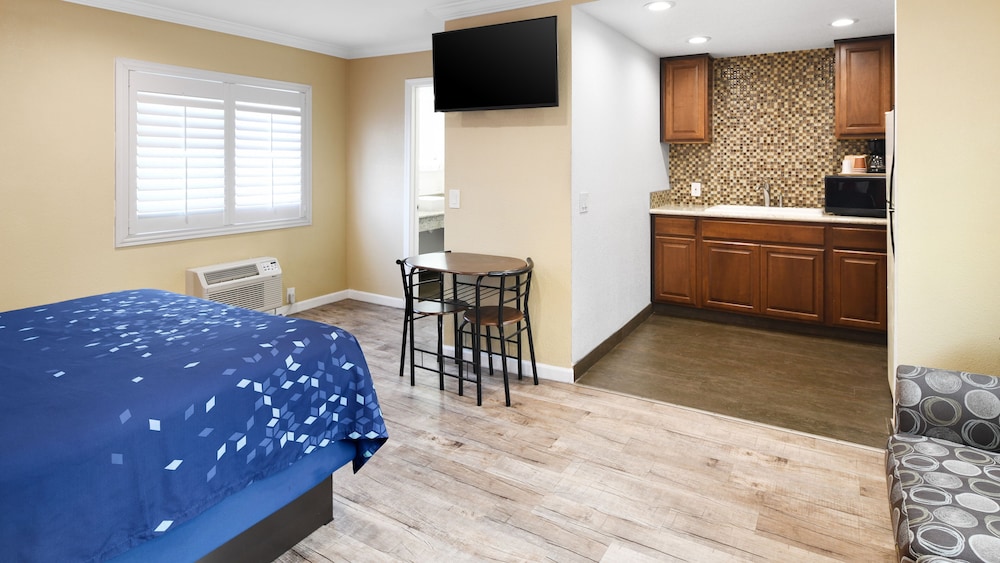 Scandia Motel 14/34
