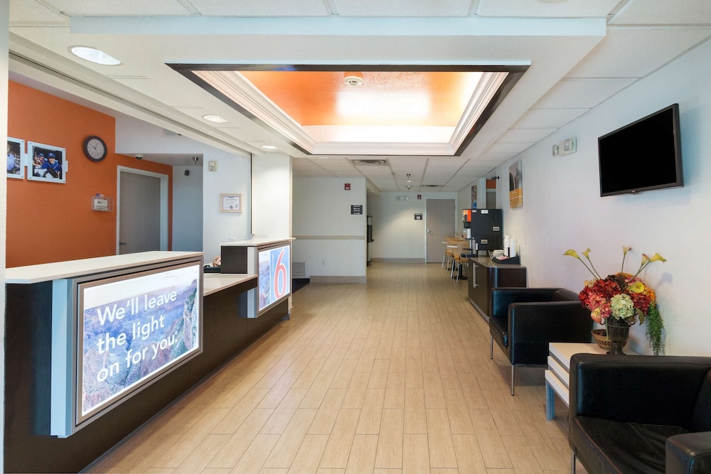 Motel6 Hillsboro, TX 34/40