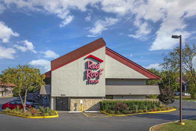 Red Roof Inn Milwaukee Airport 3/10