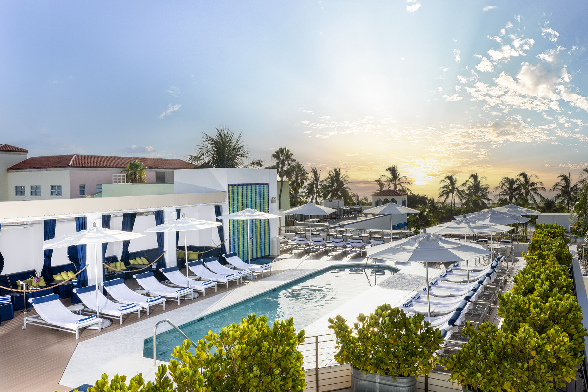 The Tony Hotel South Beach 74/80