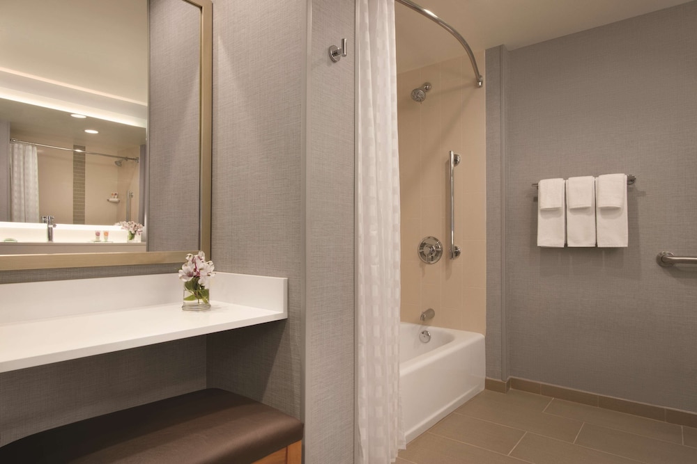 Hyatt Place Chicago O'Hare Airport 47/50