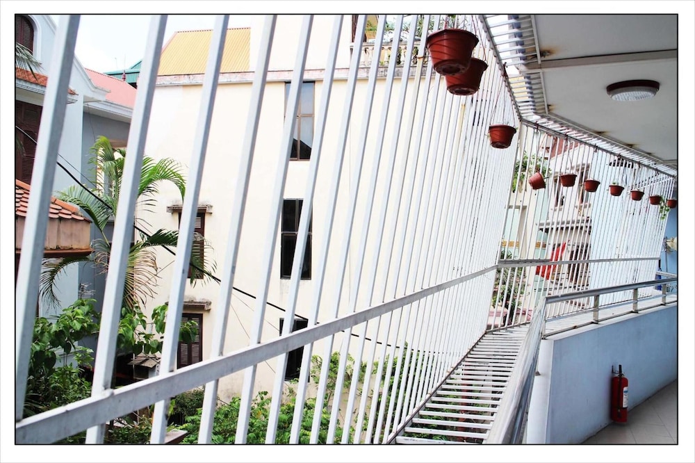 V - Studio Hotel Apartment 2 24/28