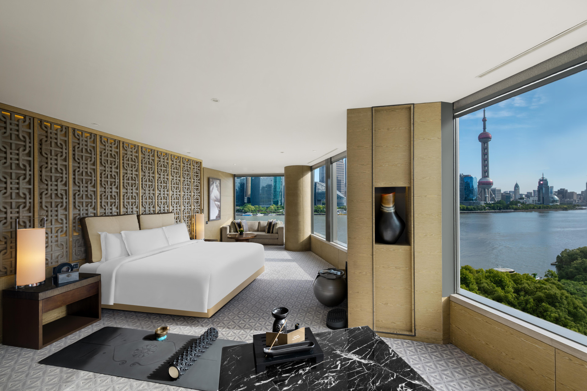 Junior Bund Suite