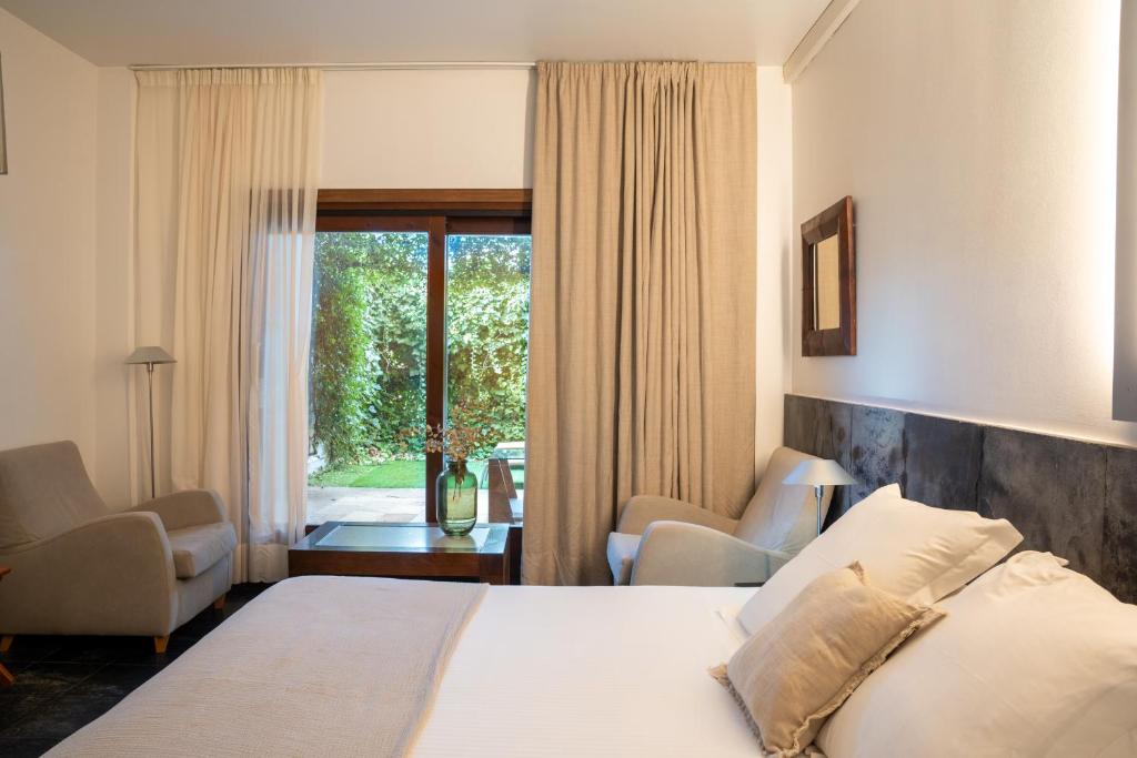 Superior, Double or Twin Bed, Terrace