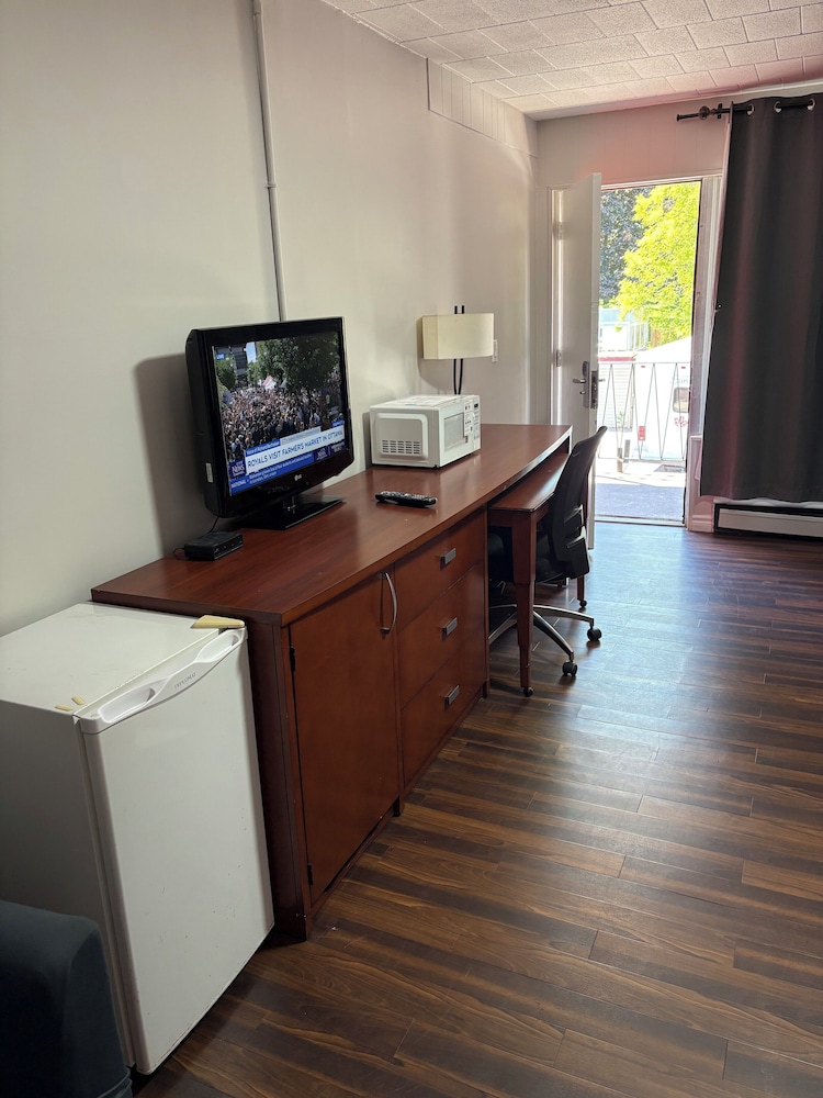 Advance Inn 26/50
