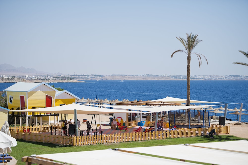 Amphoras Beach - Ultra All Inclusive 2/46