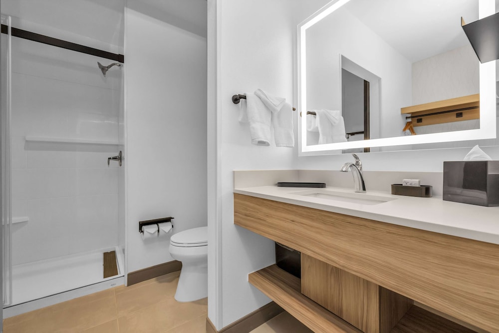 La Quinta Inn & Suites by Wyndham San Jose Silicon Valley 42/50