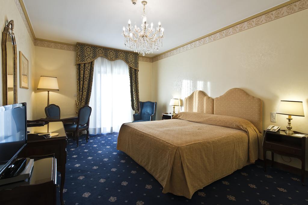 HOTEL PRESIDENT TERME 12/51