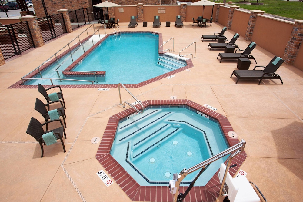 Towneplace Suites By Marriott Carlsbad 2/57
