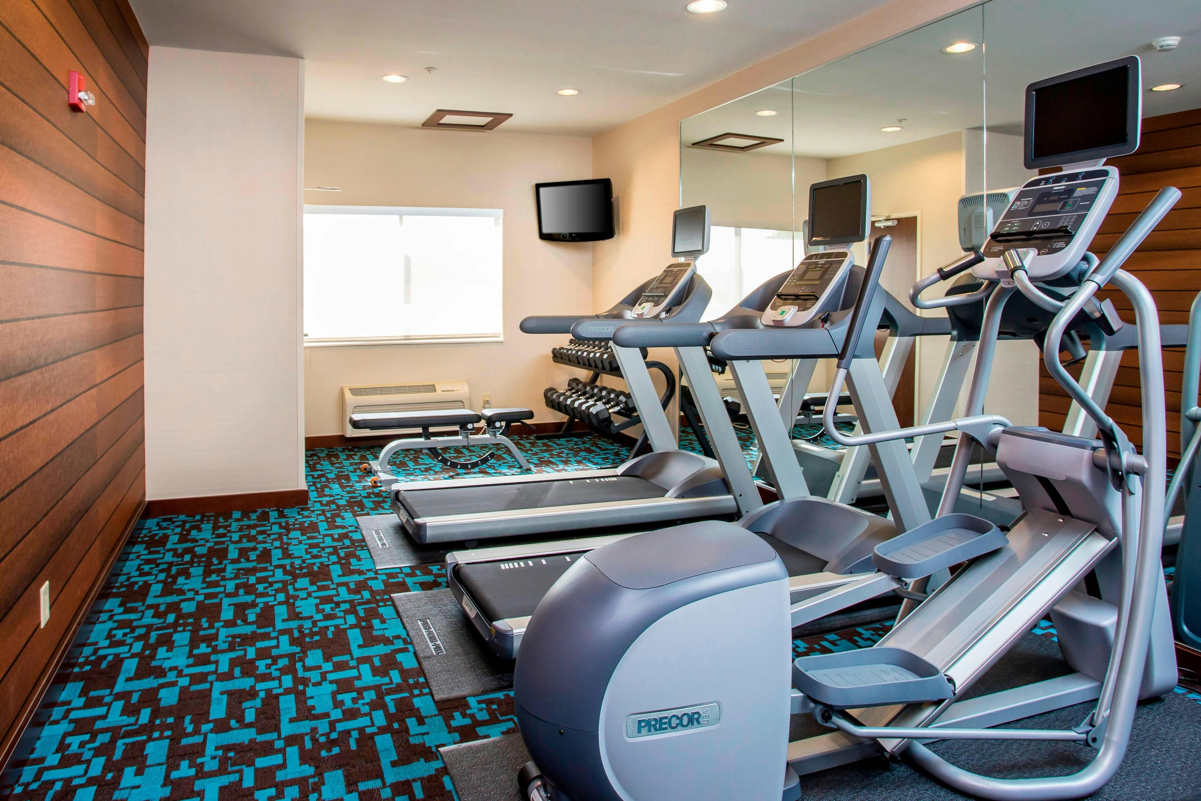 Fairfield Inn and Suites South Bend Mishawaka 14/21