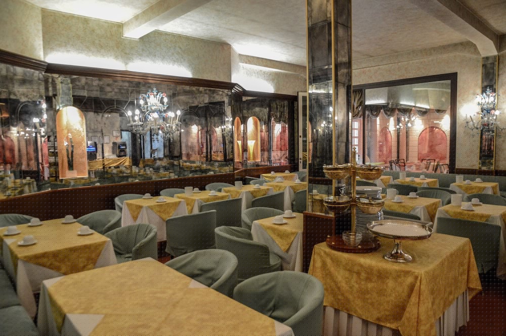 Le Boulevard Hotel 26/39