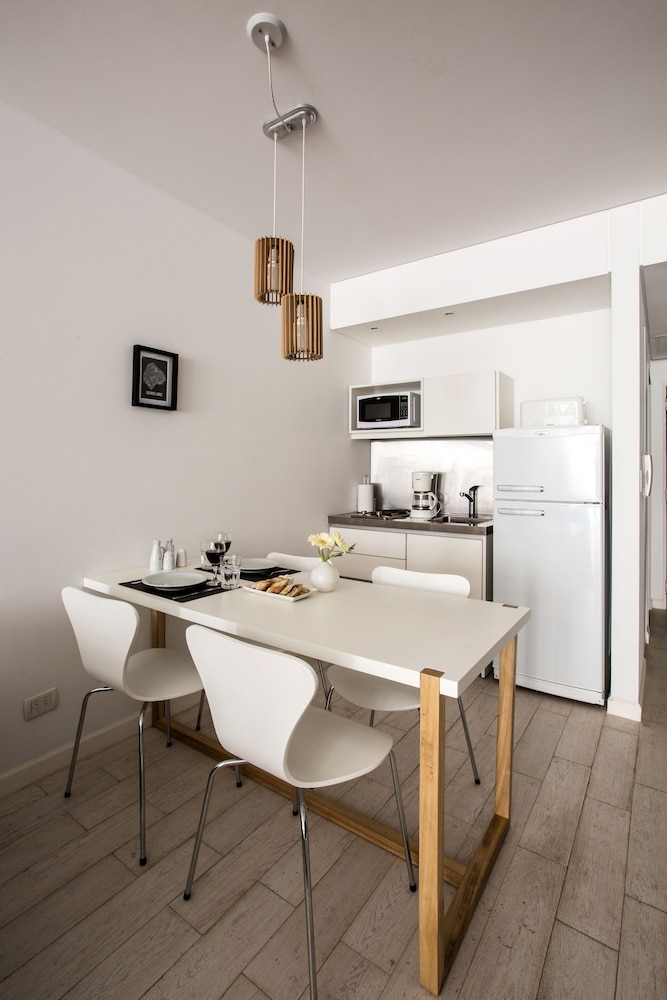 Flaat Recoleta Plaza 49/51