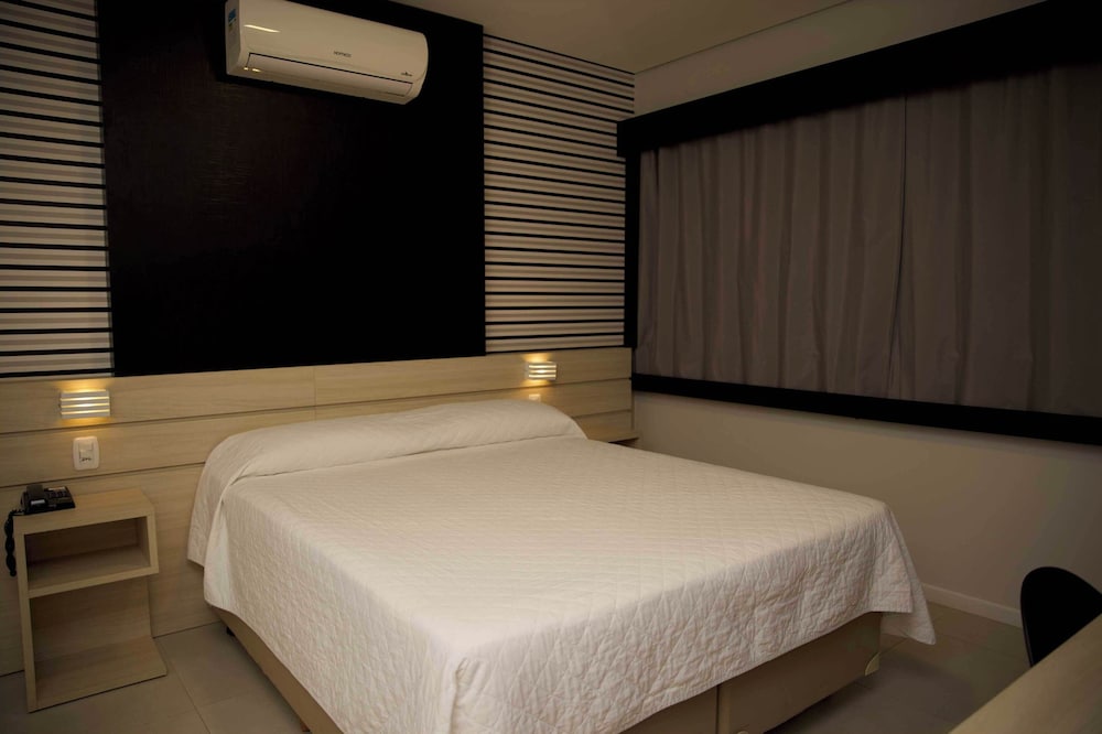 MOGANO EXPRESS HOTEL LTDA 7/19