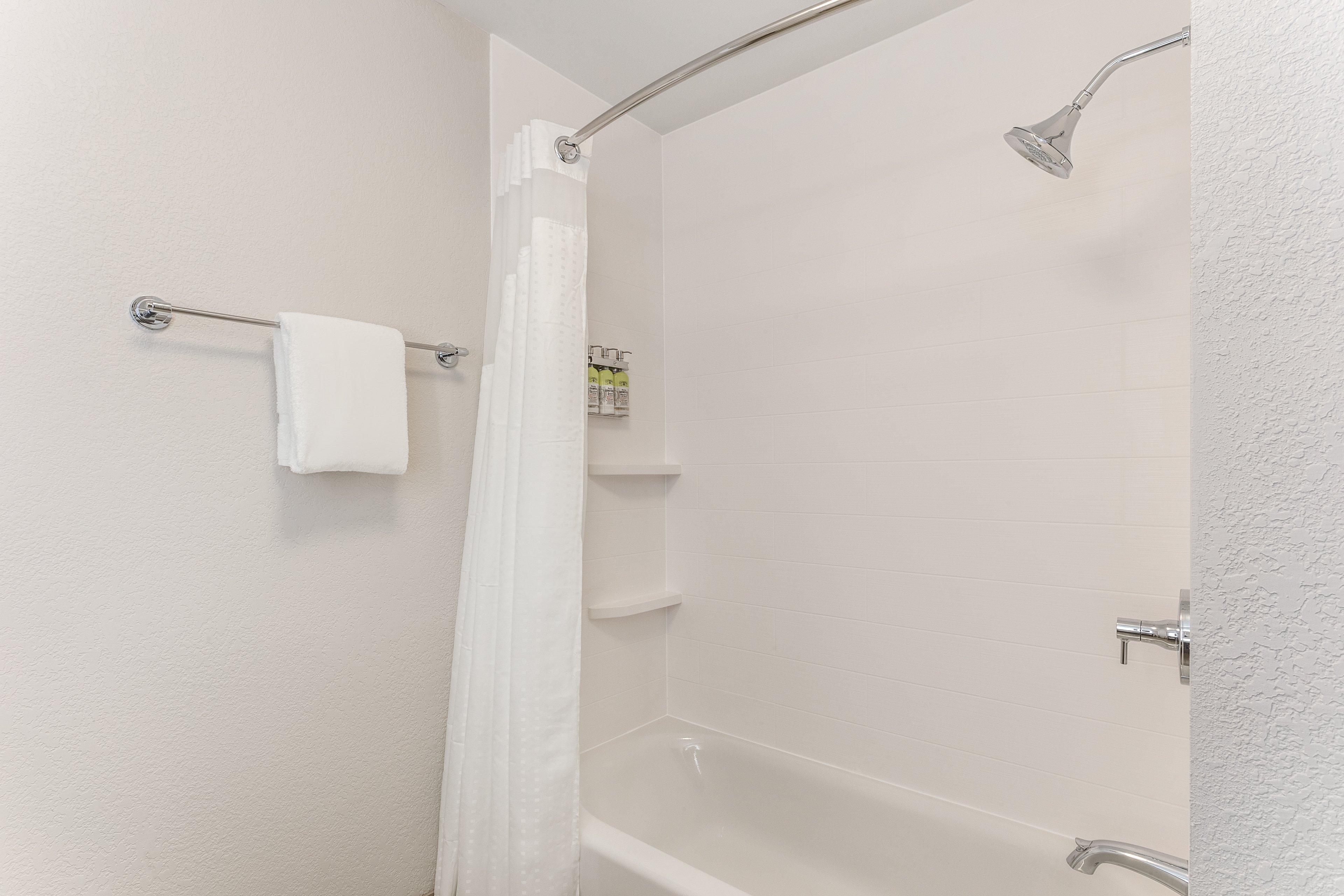 Holiday Inn Express Suites Florence Cincinnati Airport 37/37