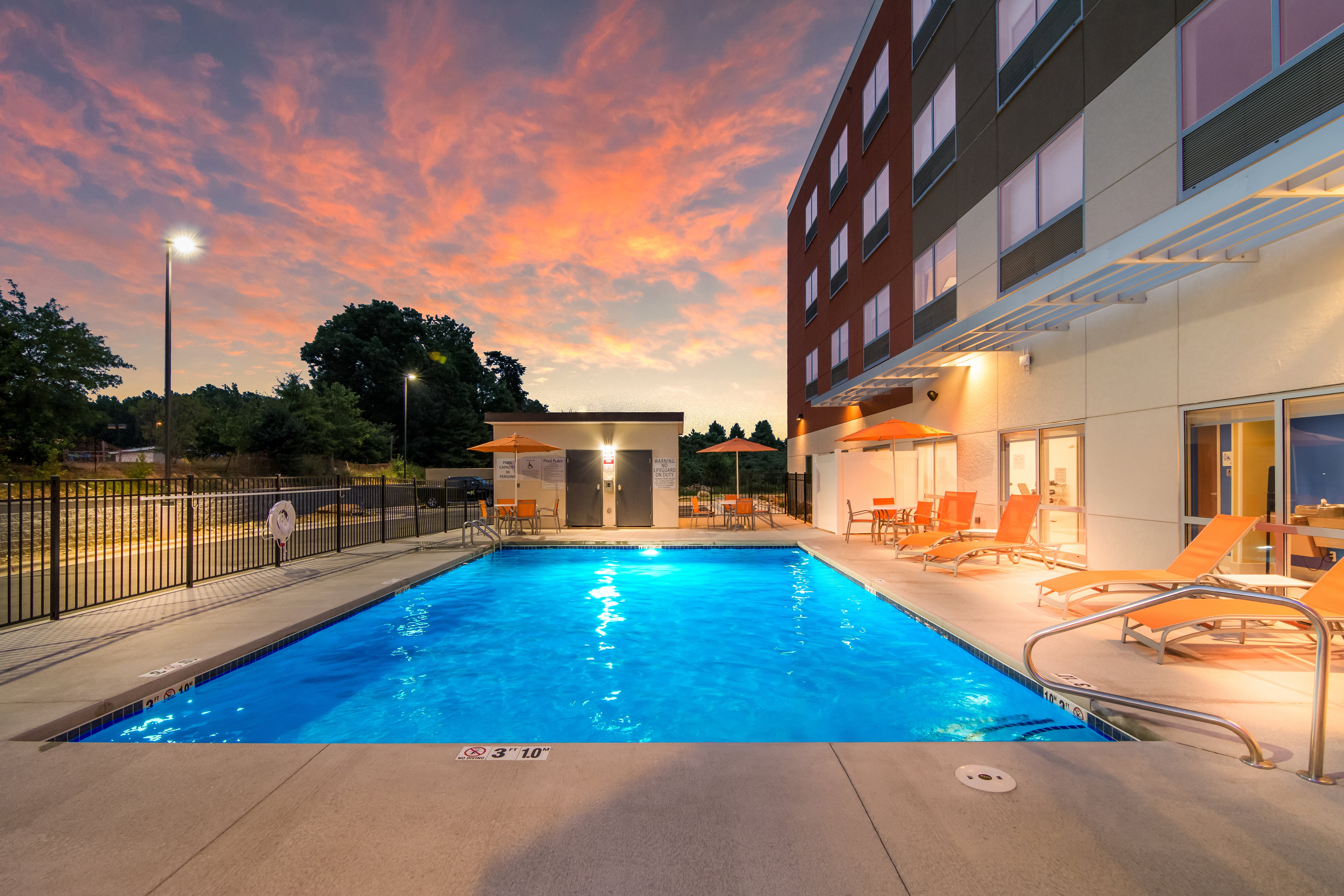 Holiday Inn Express and Suites Asheboro 34/34